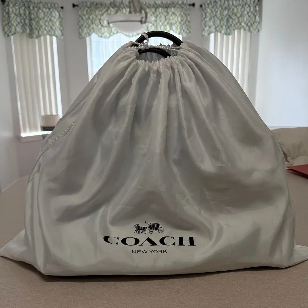 COACH Soft Empire Caryall Bag 40 - Picture 3 of 5